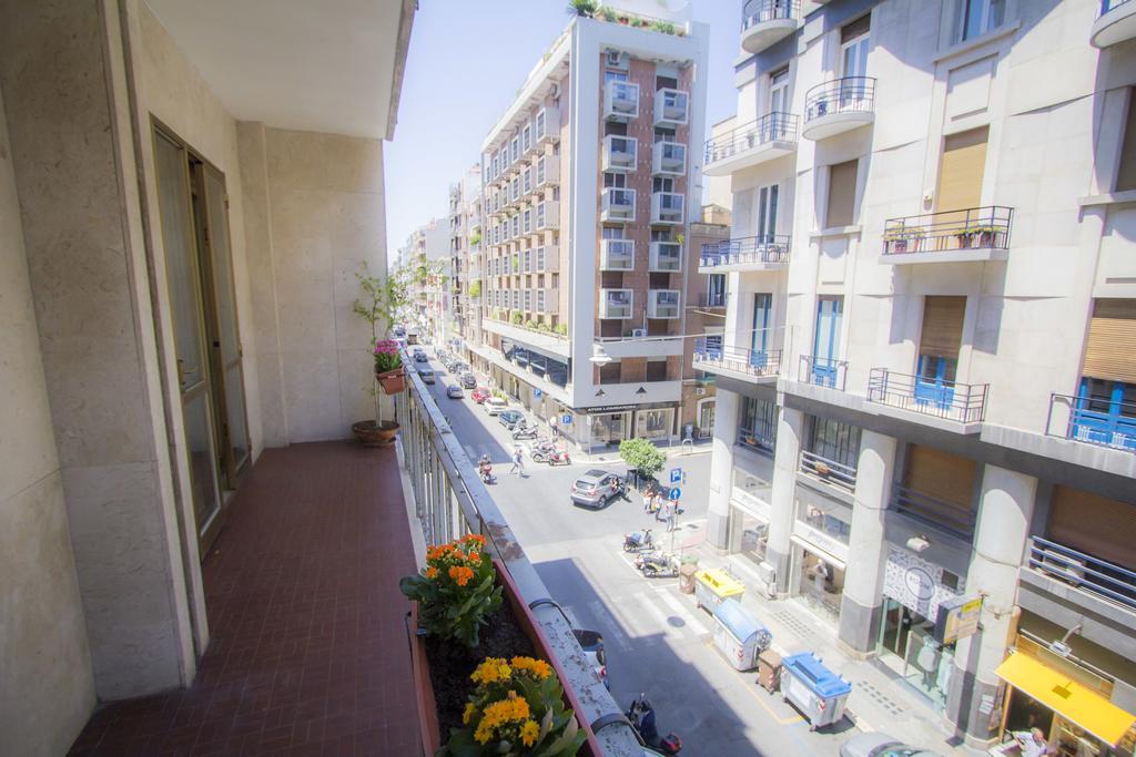 Bari Grand Central Apartment Exterior photo